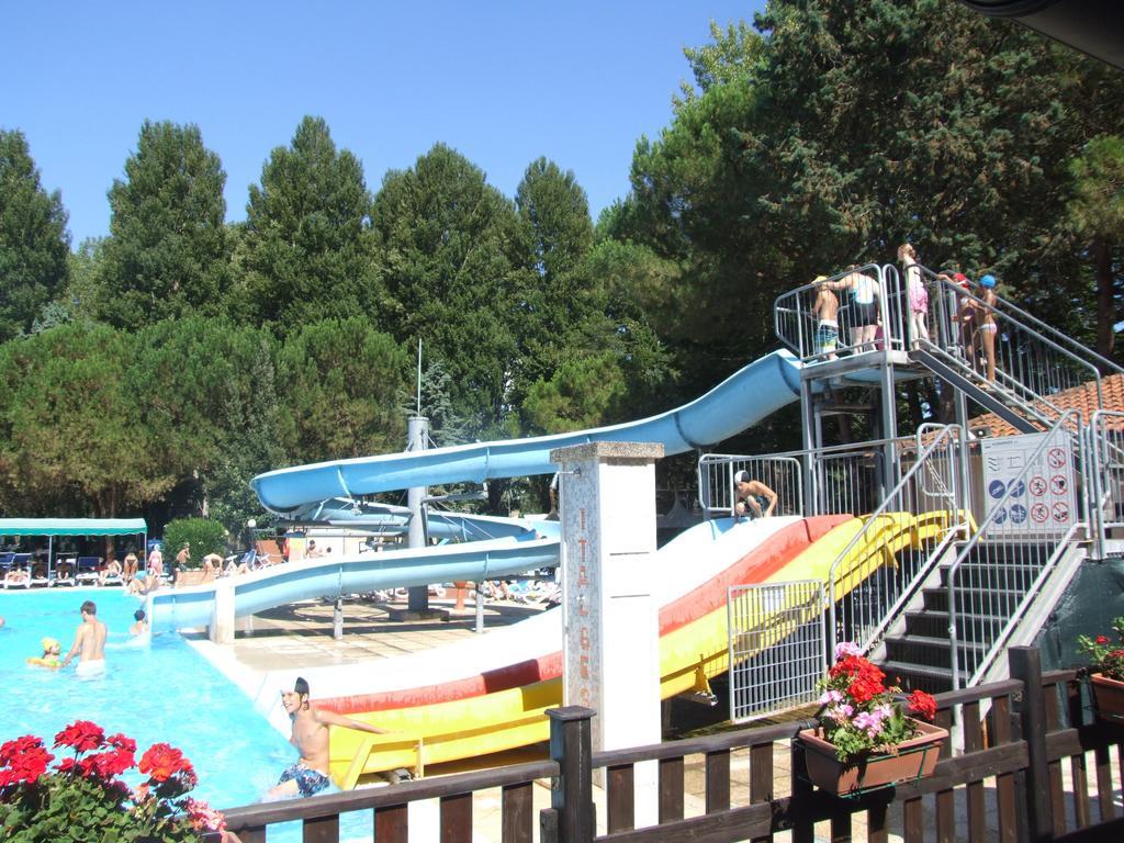 Camping Villaggio Italgest SantʼArcangelo Extérieur photo