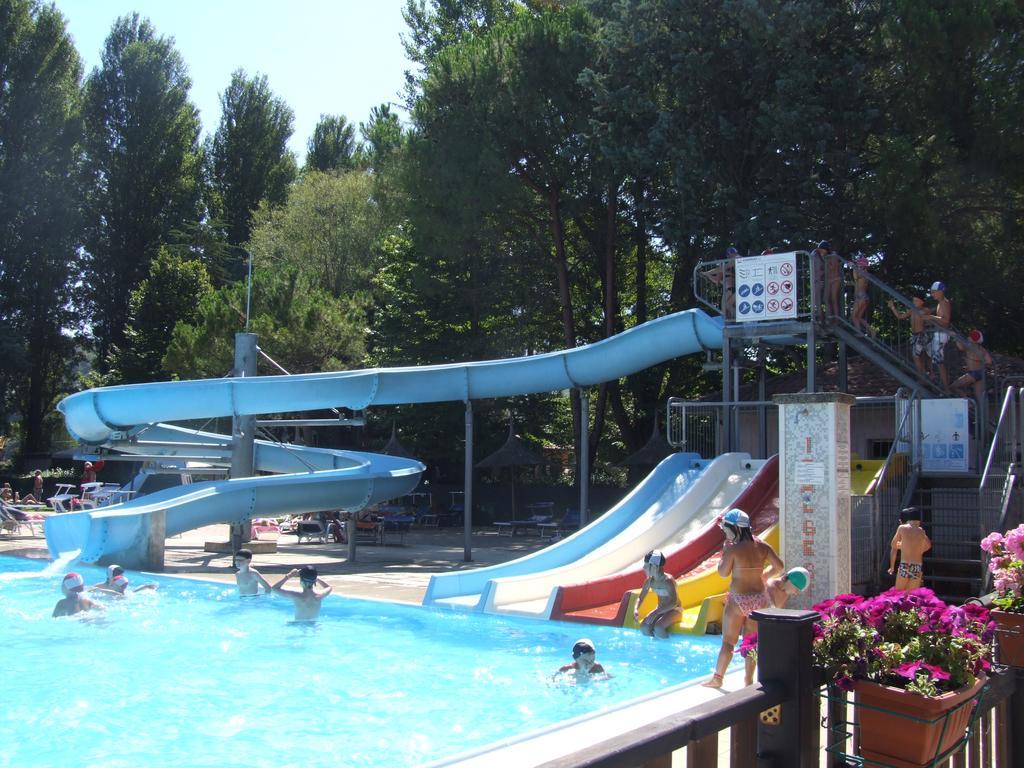 Camping Villaggio Italgest SantʼArcangelo Extérieur photo